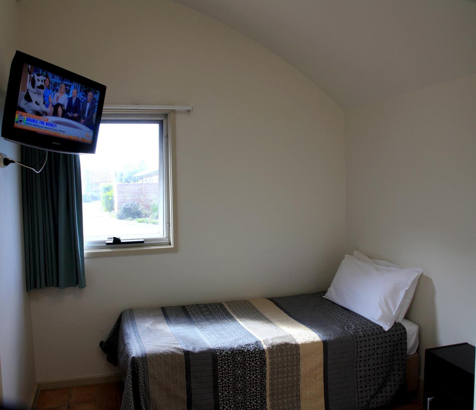 Travellers Motor Village Newcastle Room photo