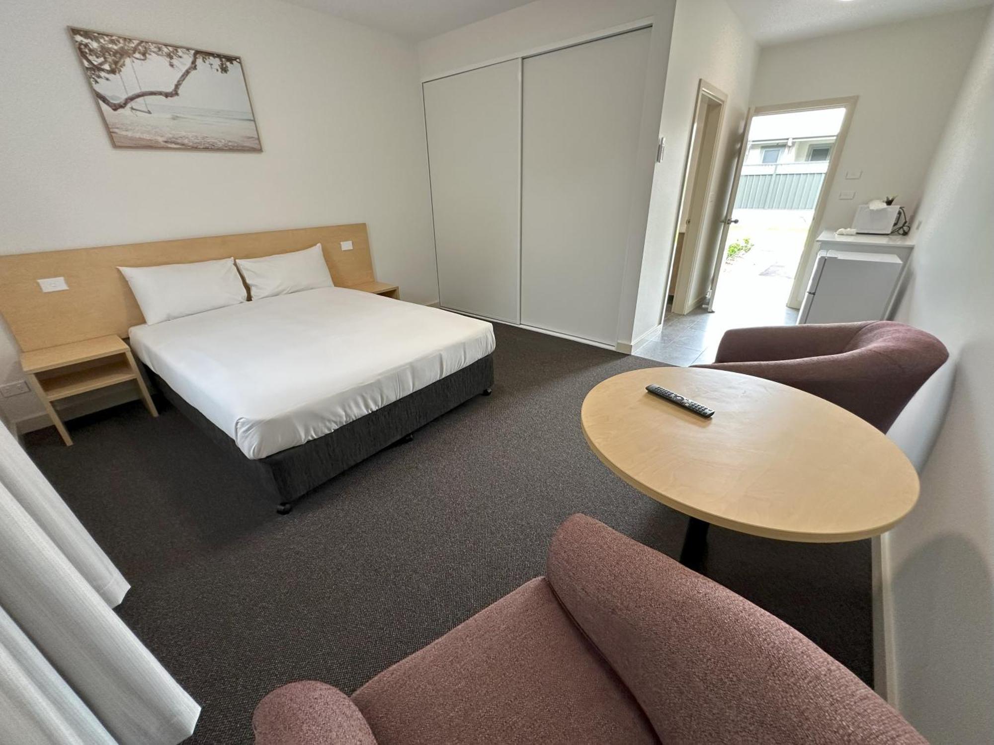 Travellers Motor Village Newcastle Exterior photo